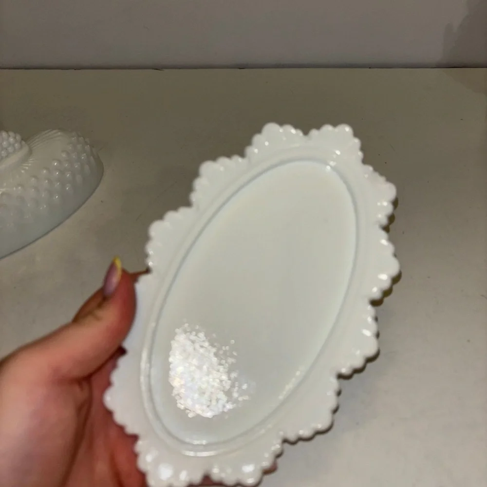 Vintage Fenton White Milk Glass Hobnail Oval Covered Butter Dish